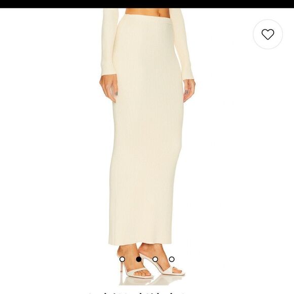 Song of Style Ariel knit maxi skirt in ivory Small (small flaw) - Picture 3 of 10